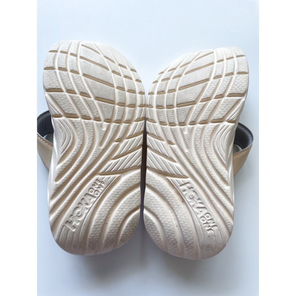 Women's Hoka One One Ora Recovery Flip Flops Beige Size 7 - Picture 3 of 5